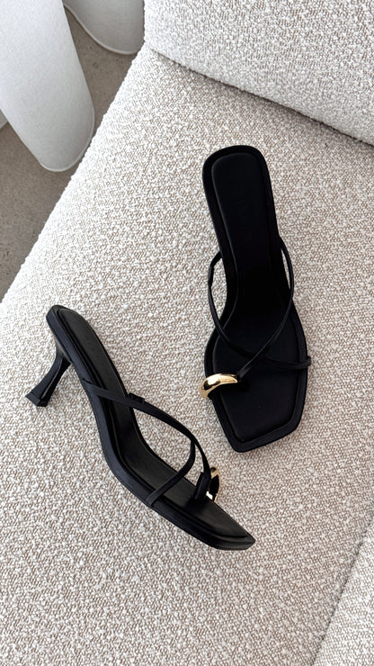 Urika Heel - Black