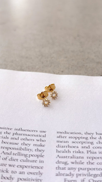 Sally Earrings - Gold